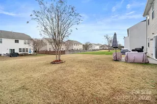 12421 Dove Meadow Drive, Charlotte, NC 28278 - Photo 44