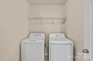 12421 Dove Meadow Drive, Charlotte, NC 28278 - Photo 38