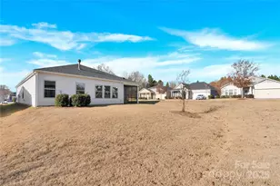 3005 Striped Maple Ct, Charlotte, NC 28215 - Photo 38