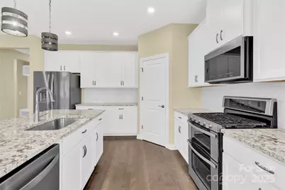 3005 Striped Maple Court, Charlotte, NC 28215 - Photo 4