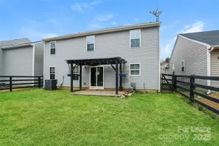 113 Aberdeen Dr, Troutman, NC 28166 - Photo 14