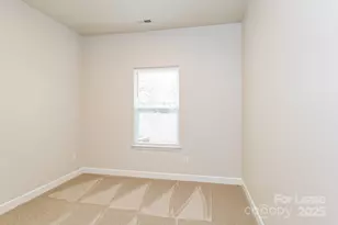 106 S Elm St, Gastonia, NC 28052 - Photo 12