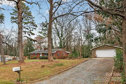 6634 Williams Road, Charlotte, NC 28215 - Photo 2