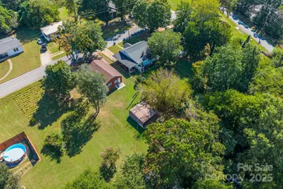 728 21st Street SW, Hickory, NC 28602 - Photo 36