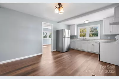 728 21st Street SW, Hickory, NC 28602 - Photo 12