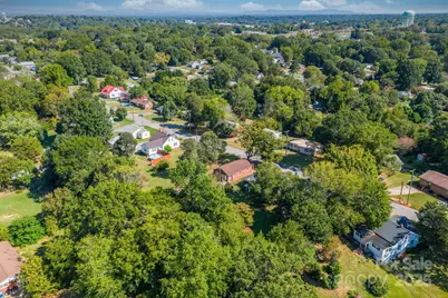 728 21st Street SW, Hickory, NC 28602 - Photo 38