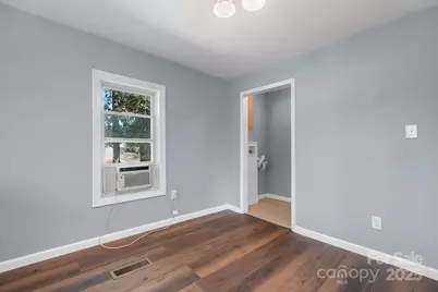 728 21st Street SW, Hickory, NC 28602 - Photo 16