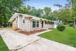 4808 Thornwood Rd, Charlotte, NC 28213 - Photo 2