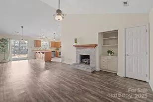 172 Valleybrook Dr, Denver, NC 28037 - Photo 4