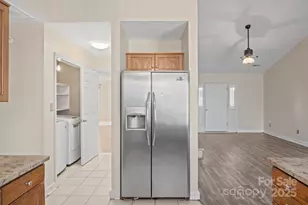 172 Valleybrook Dr, Denver, NC 28037 - Photo 14