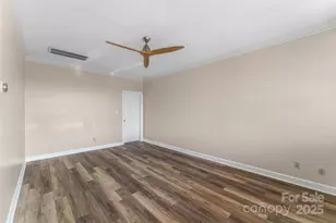 308 N Green St, Morganton, NC 28655 - Photo 4