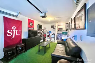 833 W 4th St, Charlotte, NC 28202 - Photo 26