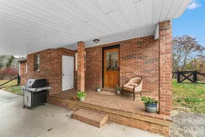 1654 Goose Creek Road, Marion, NC 28752 - Photo 8