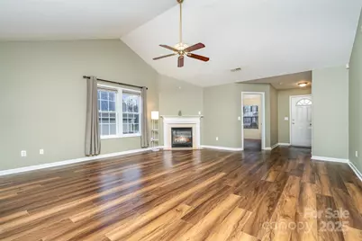 127 Elgin Lane, Mooresville, NC 28115 - Photo 4