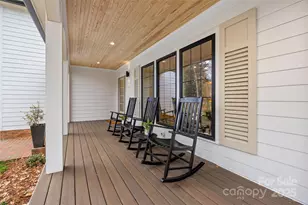 4808 Crooked Oak Ln, Charlotte, NC 28226 - Photo 2