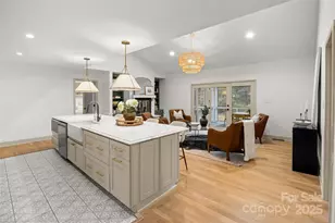 4808 Crooked Oak Ln, Charlotte, NC 28226 - Photo 8