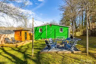 221 Oakdale St, Brevard, NC 28712 - Photo 26