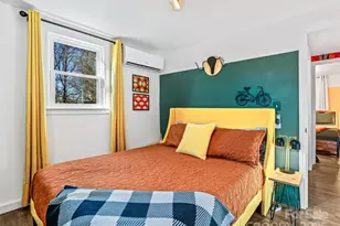 221 Oakdale St, Brevard, NC 28712 - Photo 18