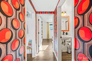 221 Oakdale St, Brevard, NC 28712 - Photo 16