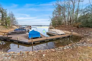 2740 Hemlock Ct, Nebo, NC 28761 - Photo 34