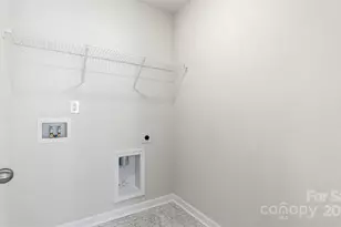 576 Country Oak Dr, Asheville, NC 28804 - Photo 18