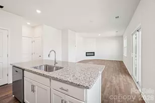 576 Country Oak Dr, Asheville, NC 28804 - Photo 10