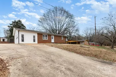 3259 10th Avenue NE, Conover, NC 28613 - Photo 12