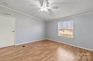 4216 Apex Dr, Maiden, NC 28650 - Photo 16