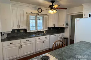 809 Katherine Ave, Kings Mountain, NC 28086 - Photo 8