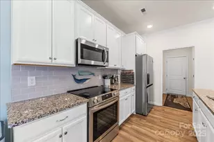 7018 Heron Rookery Wy, Charlotte, NC 28214 - Photo 14