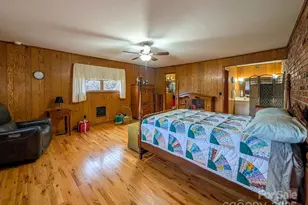 39 Hawthorne Ln, Burnsville, NC 28714 - Photo 14