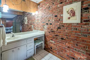 39 Hawthorne Ln, Burnsville, NC 28714 - Photo 20