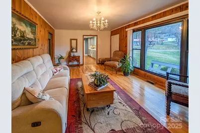 39 Hawthorne Lane, Burnsville, NC 28714 - Photo 12