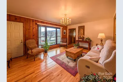 39 Hawthorne Lane, Burnsville, NC 28714 - Photo 10