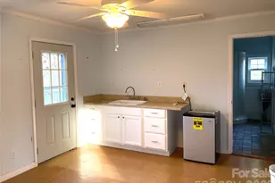 1051 Pee Dee Ave, Albemarle, NC 28001 - Photo 46