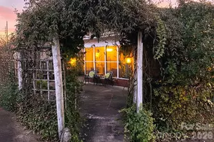 1051 Pee Dee Ave, Albemarle, NC 28001 - Photo 34