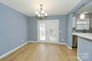 3274 Heathstead Place, Charlotte, NC 28210 - Photo 4