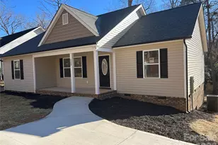 125 Oak Hill Ct, Mount Gilead, NC 27306 - Photo 2