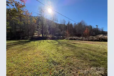 2843 Dellwood Road, Waynesville, NC 28786 - Photo 12
