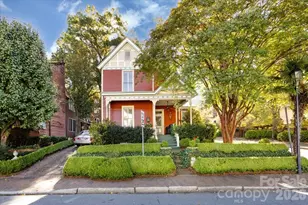 400 N Poplar St, Charlotte, NC 28202 - Photo 2
