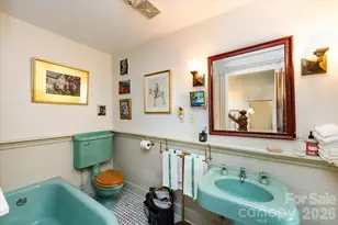 400 N Poplar St, Charlotte, NC 28202 - Photo 12