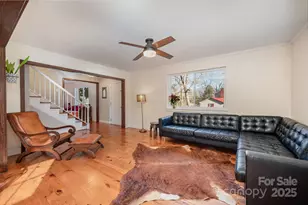 7015 Lavern St, Charlotte, NC 28215 - Photo 6