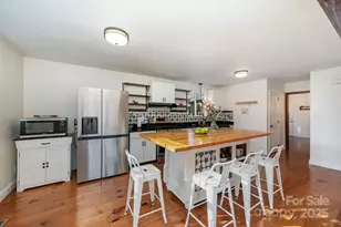 7015 Lavern St, Charlotte, NC 28215 - Photo 4