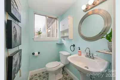 7015 Lavern Street, Charlotte, NC 28215 - Photo 12