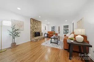 936 18th Ave Dr NW, Hickory, NC 28601 - Photo 8