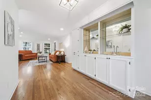 936 18th Ave Dr NW, Hickory, NC 28601 - Photo 10