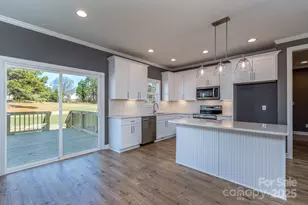 2208 Zinker Rd, Rock Hill, SC 29732 - Photo 6