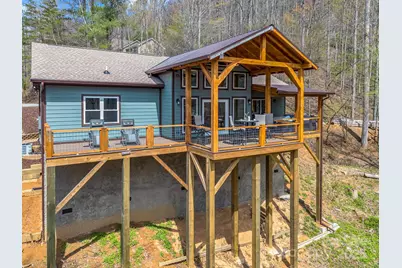 107 Twisted Birch Drive, Hendersonville, NC 28792 - Photo 4