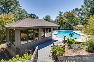 285 Old Batson Rd, Taylors, SC 29687 - Photo 2