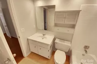 7825 Renaissance Ct, Charlotte, NC 28226 - Photo 20